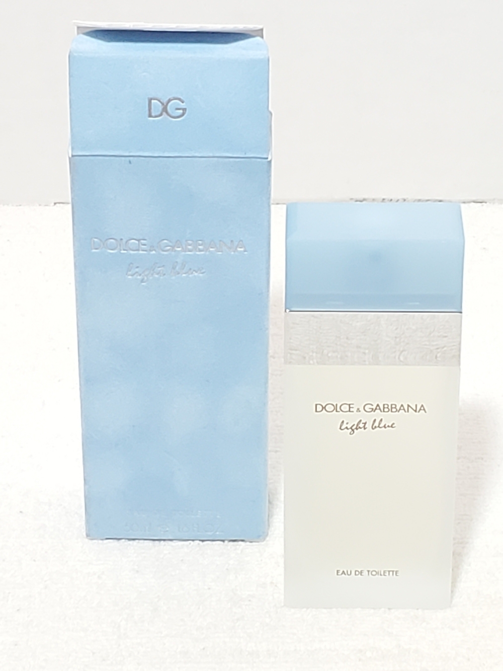 Dolce & Gabbana Light Blue Eau de Toilette Women’s 1.6 oz Batch Code 1021PM NIB